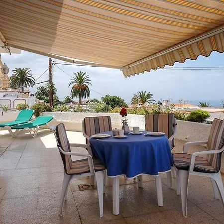 Strandnahes Haus Mit Terrasse Zum Sonnenuntergang Dom wakacyjny